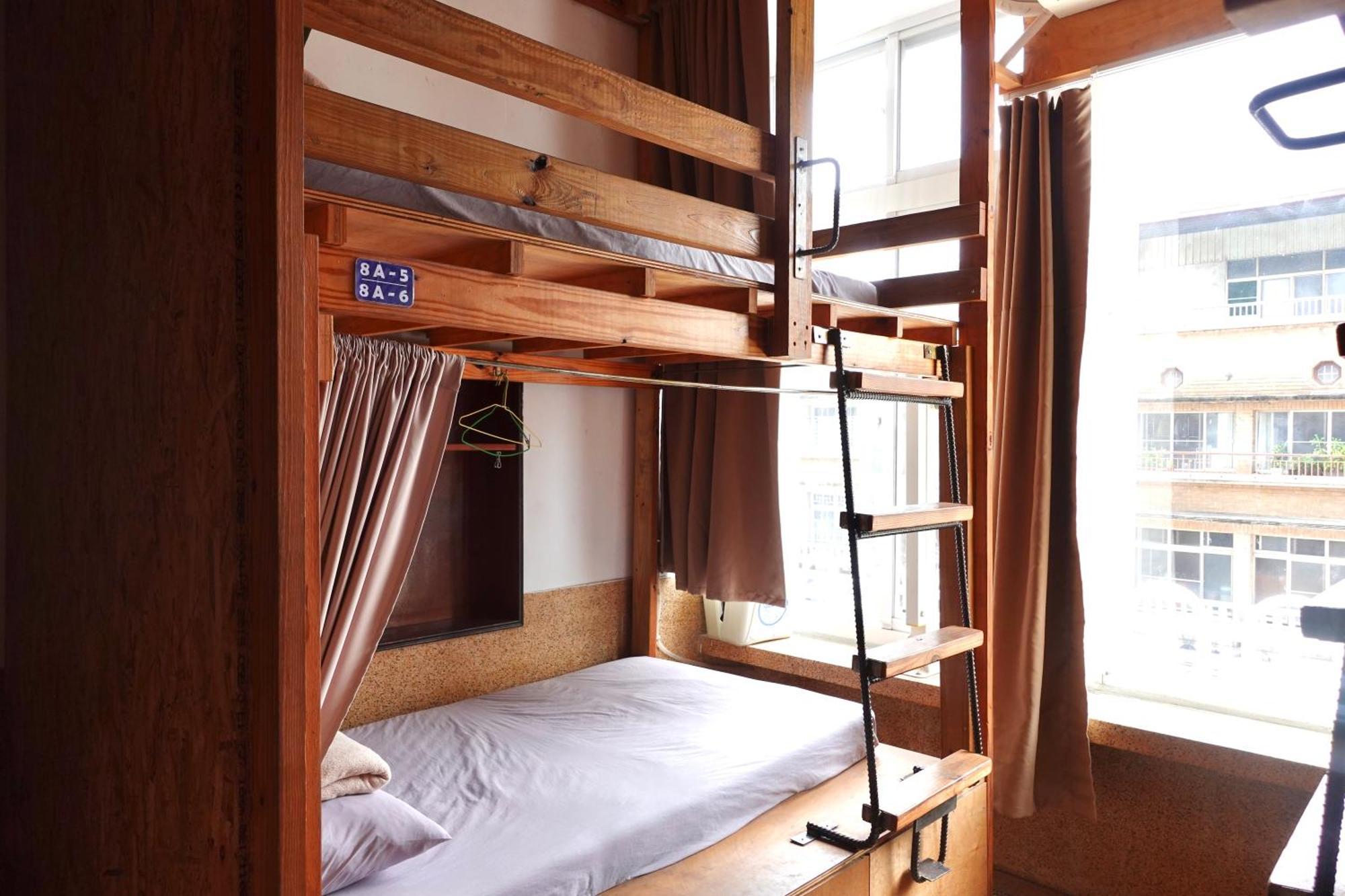 Fuqi Hostel - Yuanqi Tainan Ruang foto